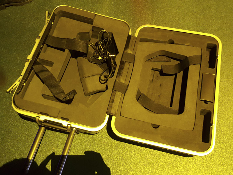 petrecere-asus-rog-16