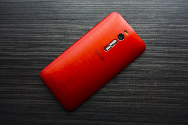 asus-zenfone-2-9