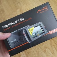 Mio MiVue 688