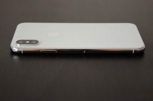 review Iphone XS Silver