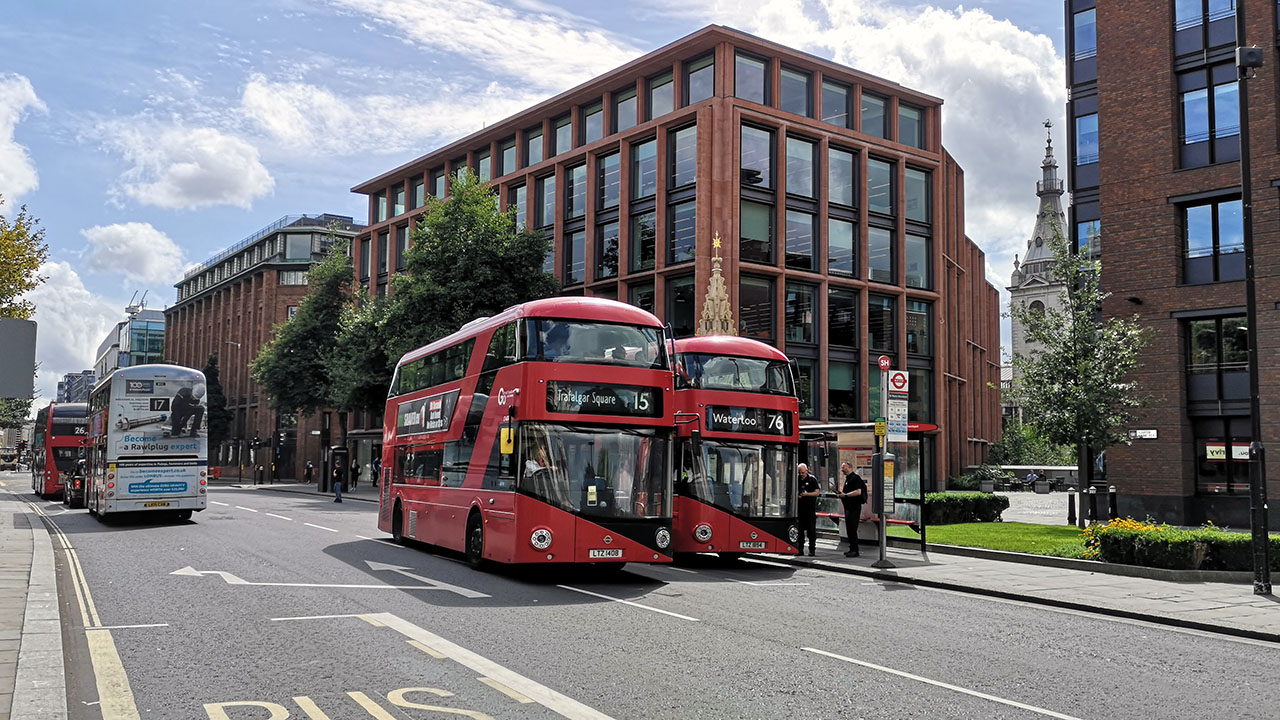 Londra transport în comun