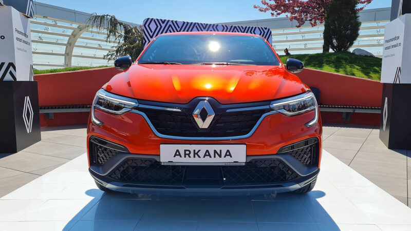 renault arkana față