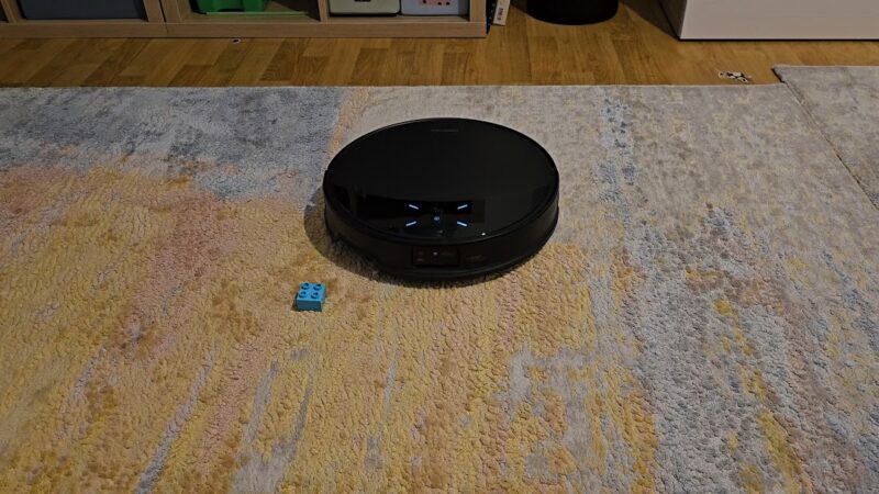 roborock saros 10r detecție