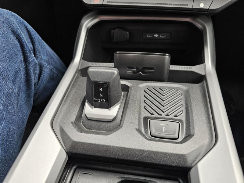 Dacia Bigster Hybrid schimbător