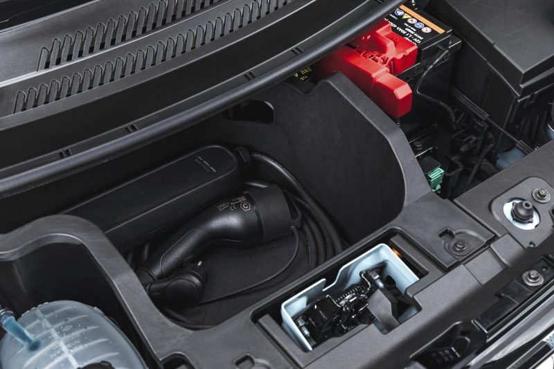 noua dacia spring frunk