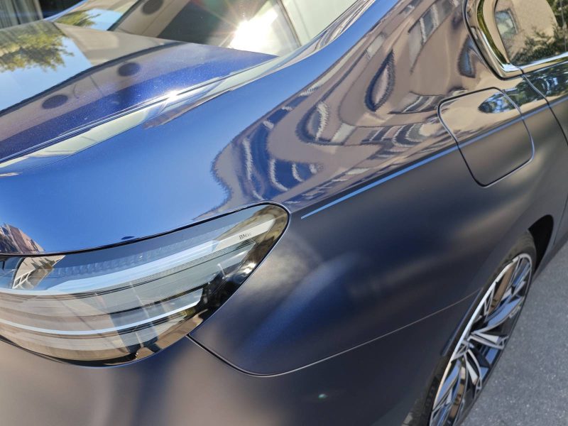 bmw G70 facelift 2027