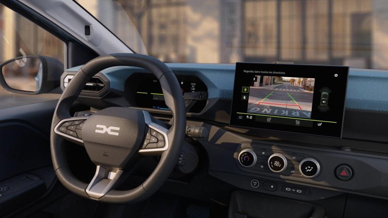 noua dacia spring volan