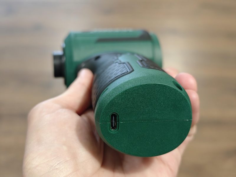 aspirator încărcare usb-c