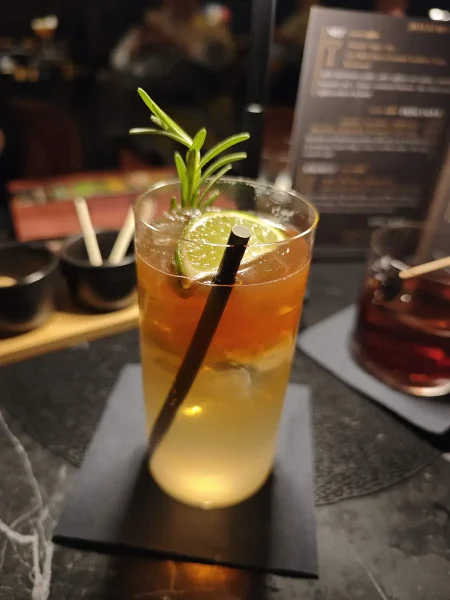 sippers dark n stormy